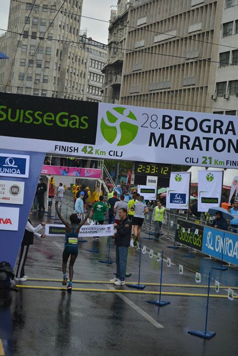 “cilj”
From 28. SuisseGas beogradski maraton 2o15. vol. 11, posted by Nataša Jovanović on 4/22/2015 (130 items)

…a neki su odaaavno već na cilju 🙂











































































































cuko maratonac! maskota…