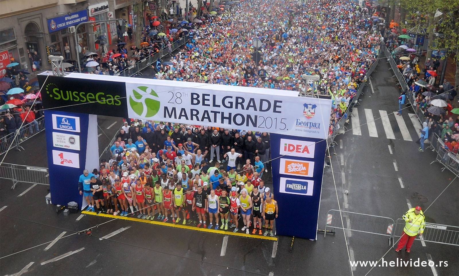 Da mi je neko prošle godine posle istrčanog Beogradskog polumaratona rekao da ću ove godine trčati ceo maraton na istoj trci, verovatno bih mu se…